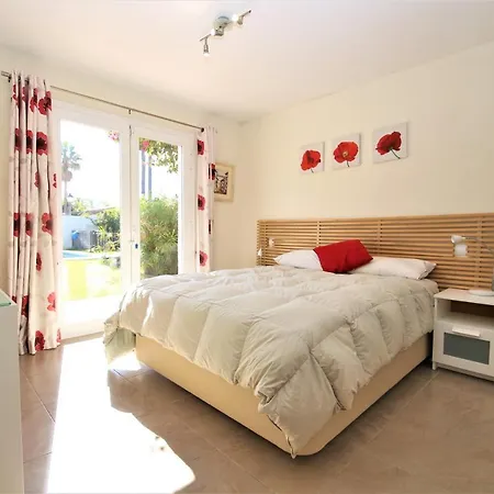 Piedra Villa *